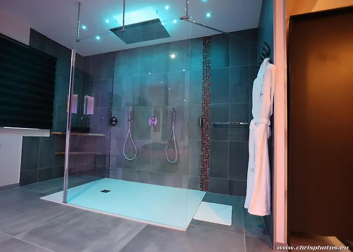 Ds Plaisir Avec Sauna, Jacuzzi A Отель типа 